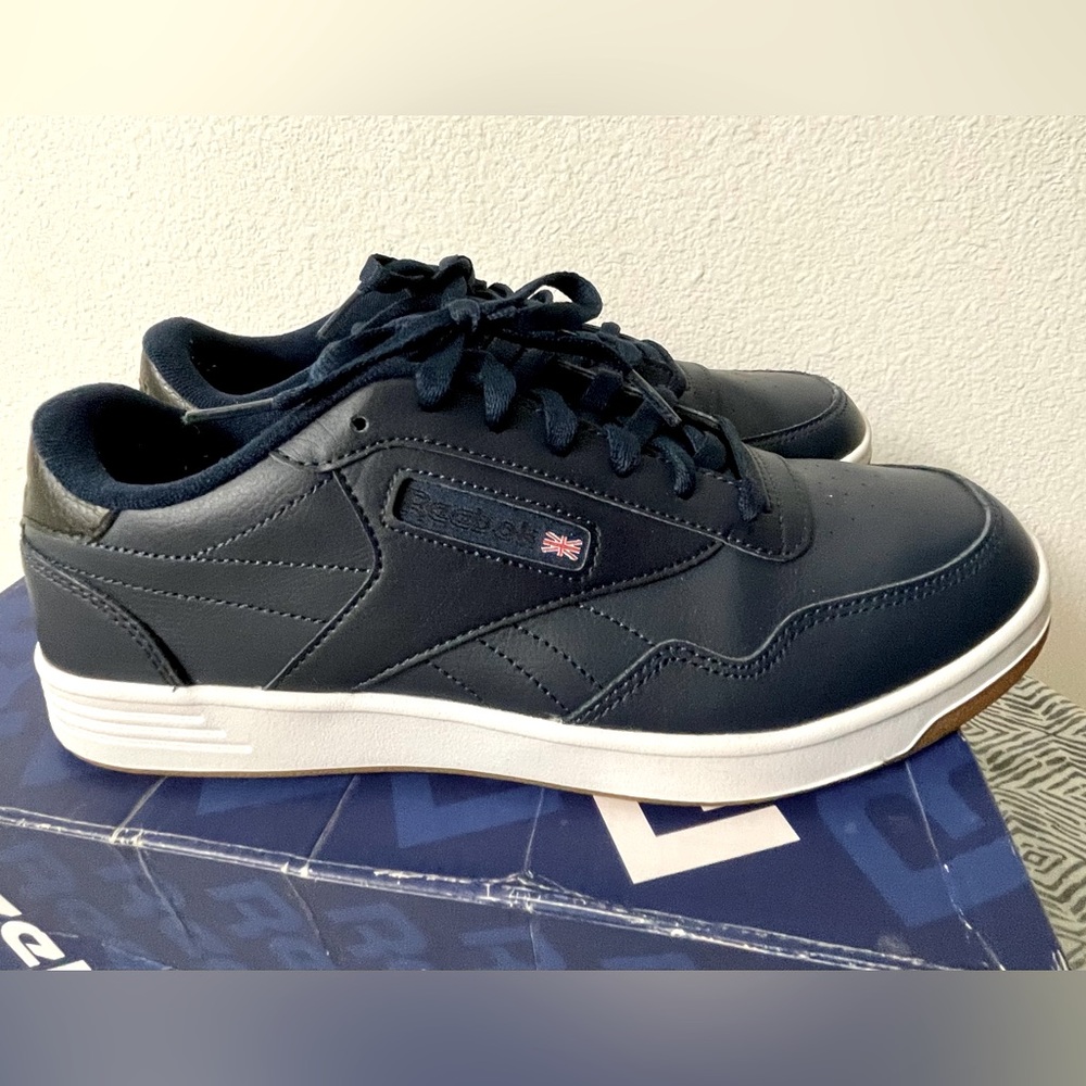 Mens Reebok Shoes - Picture 6 of 10